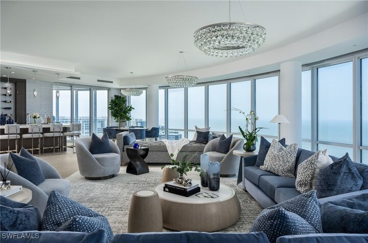 Property Photo: 4101 Gulf Shore Boulevard N Ph-3 FL 34103