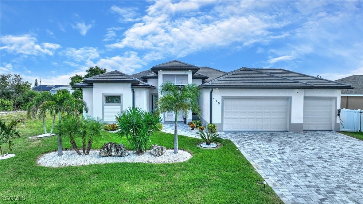 Property Photo:  115 NW 33rd Avenue  FL 33993 