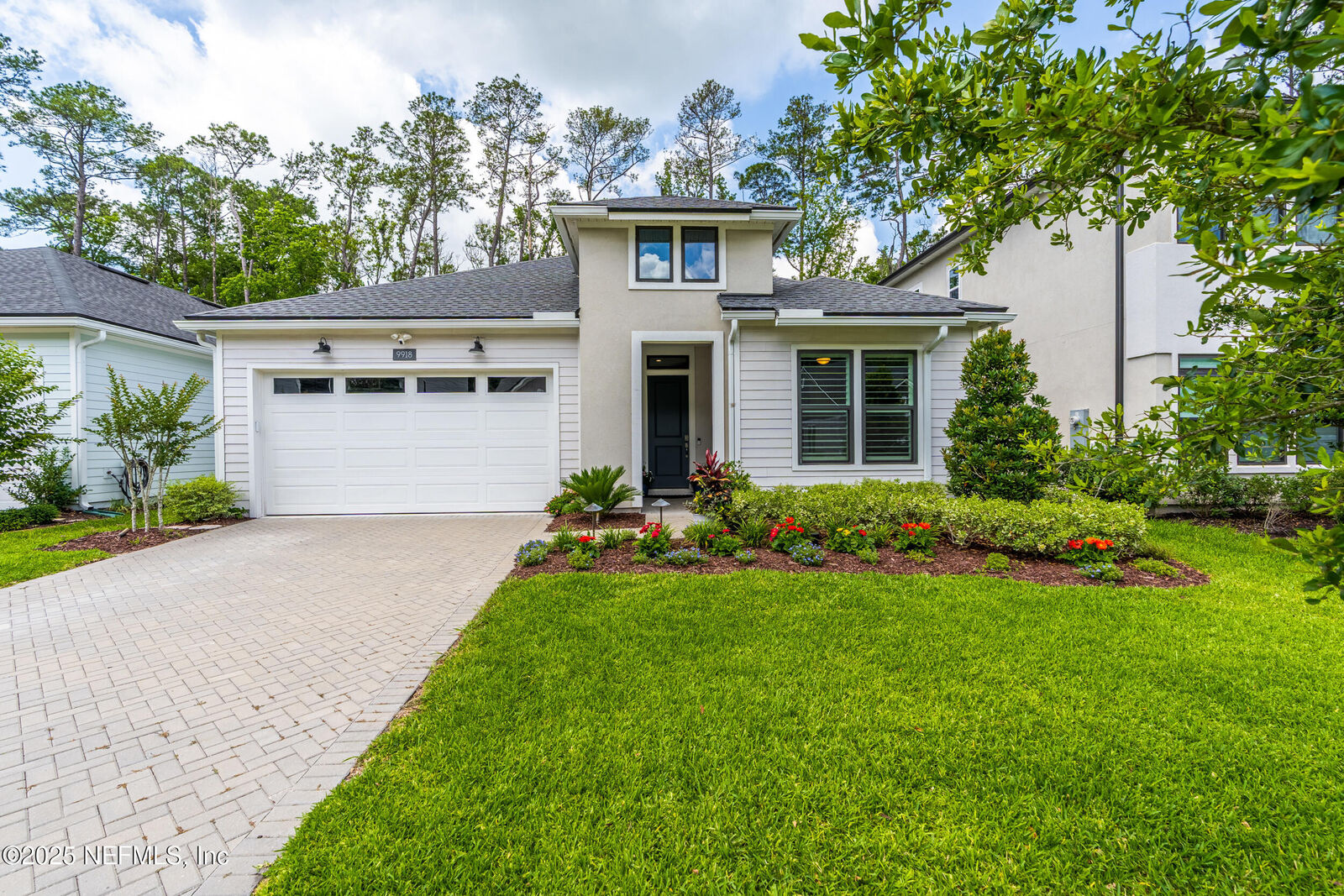 Property Photo: 9918 Filament Boulevard FL 32256