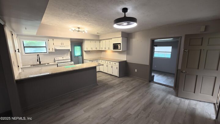 6823 Brandemere Road S  Jacksonville FL 32211 photo