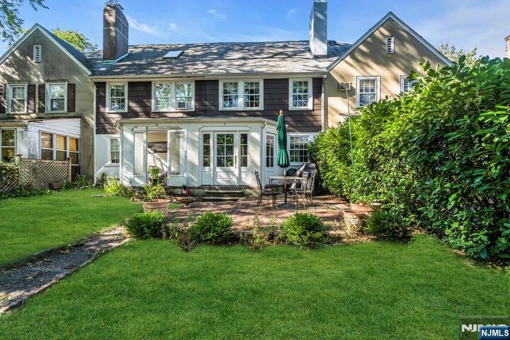 8 Reading Terrace  Fair Lawn NJ 07410 photo