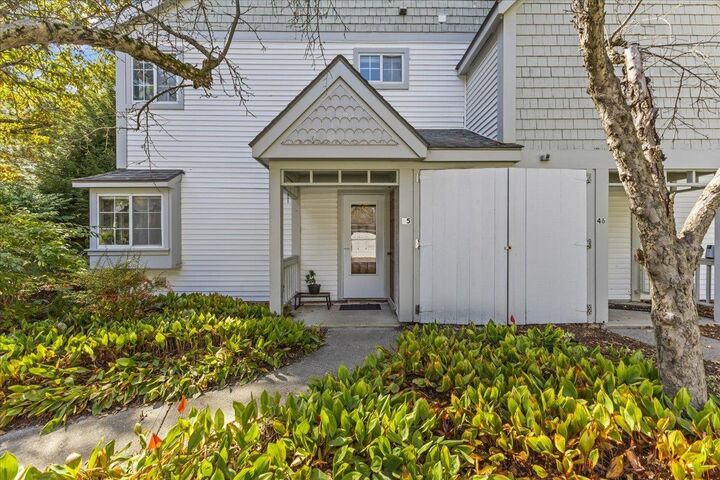 45 Winding Brook Drive  South Burlington VT 05403 photo