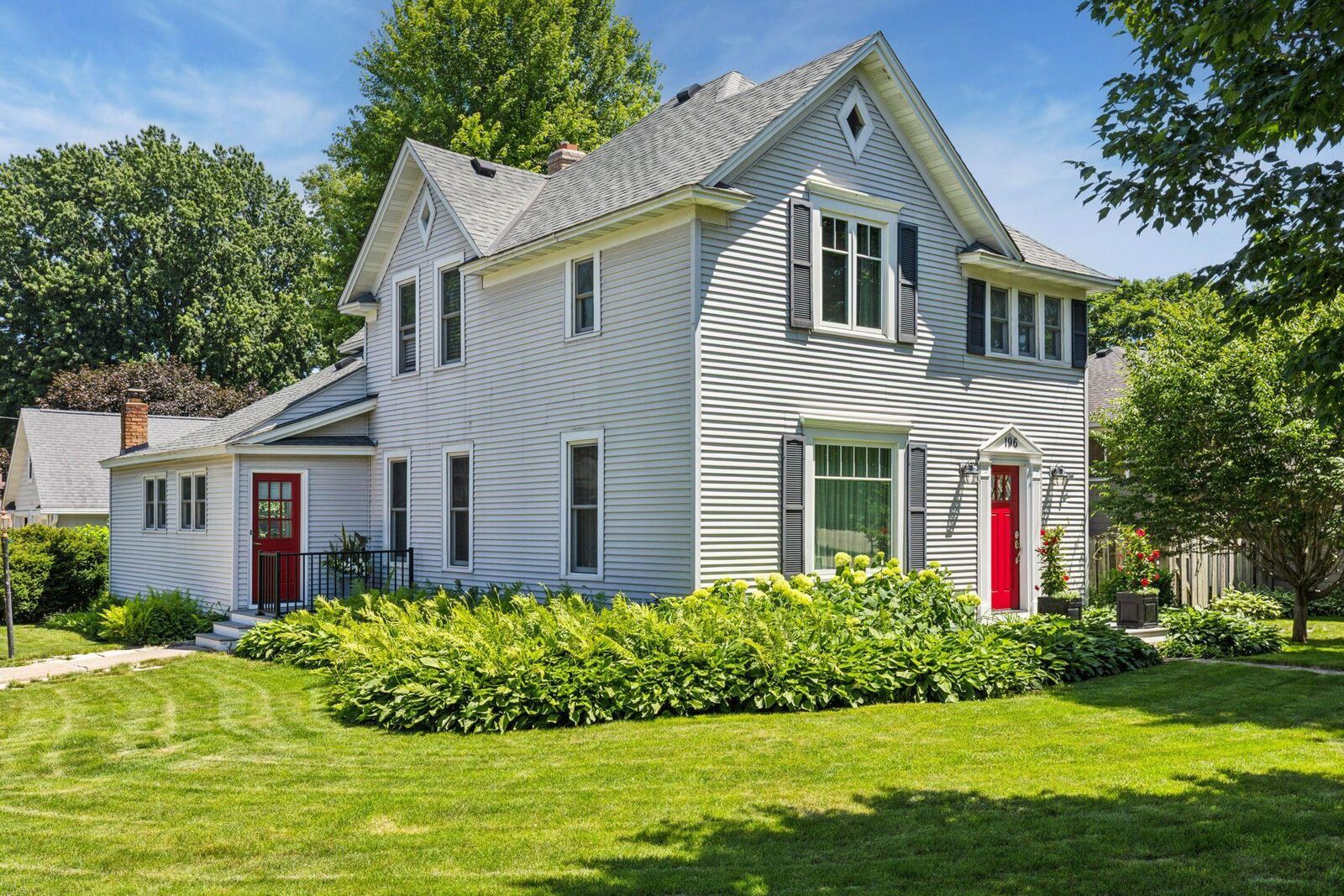 Property Photo: 196 N Brown Road MN 55356