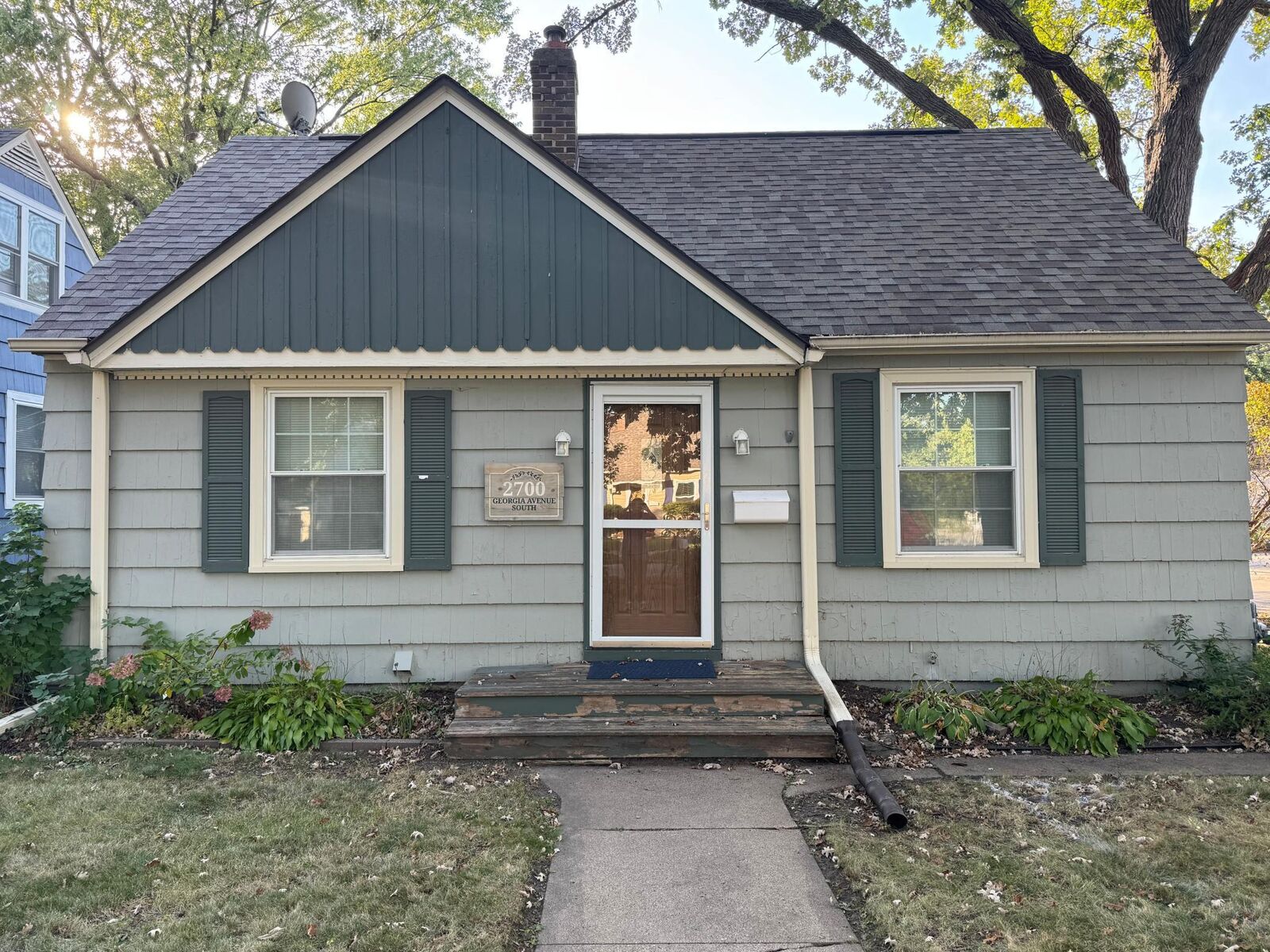 Property Photo: 2700 Georgia Avenue S MN 55426