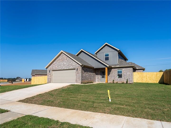 Property Photo: 64 W Gilpin Street AR 72730