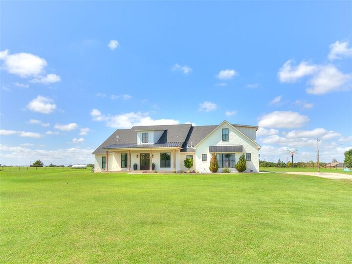 Property Photo: 4885 Tilden Trail OK 73078