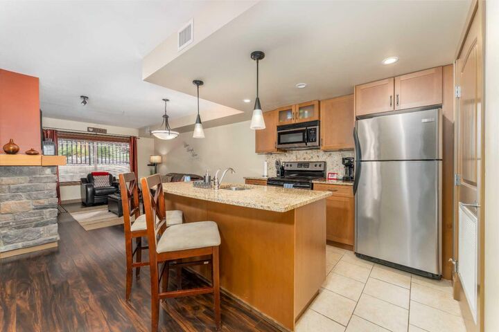 Photo de la propriété:  250 2nd Avenue 5103  AB T1W 2W4 