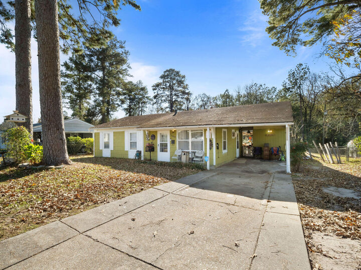 Property Photo: 1404 Aaron Ave LA 71446