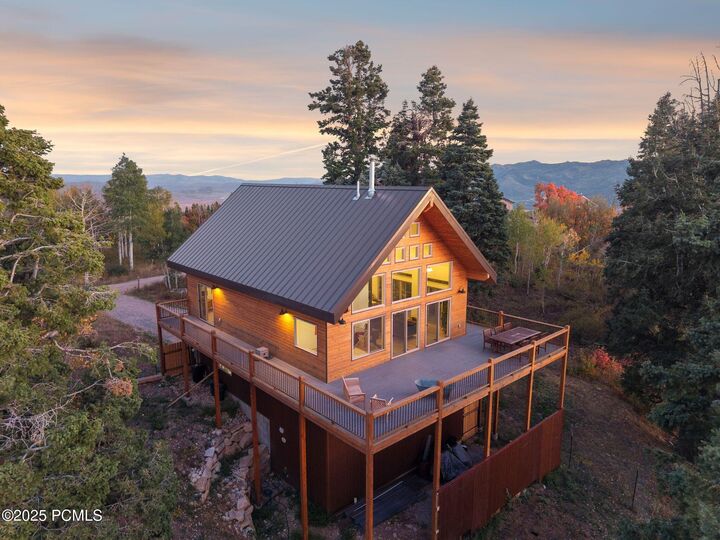 Property Photo:  10941 N Hailes Loop Road  UT 84098 