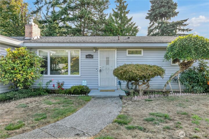 Property Photo:  14642  42nd Avenue S  WA 98168 