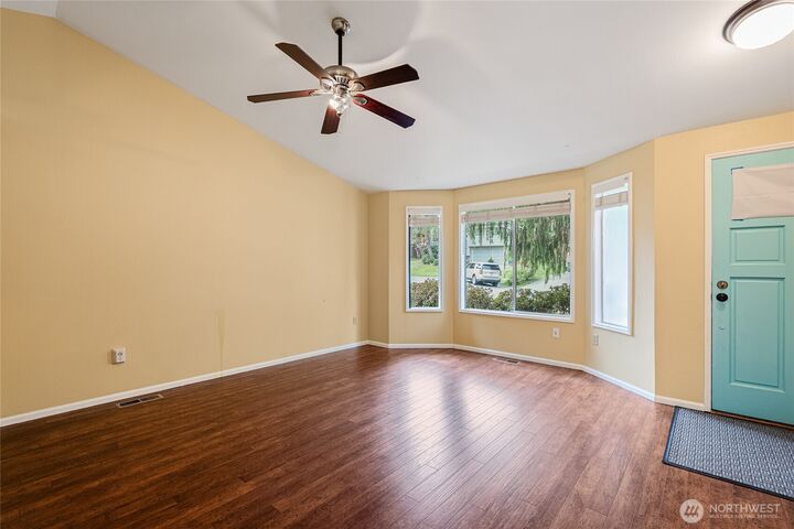 Property Photo: 15016 87th Avenue NE WA 98028