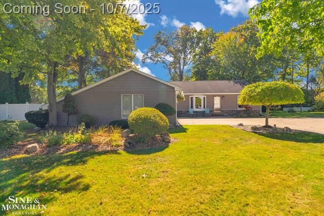 Property Photo: 1233 18th Street MI 48040