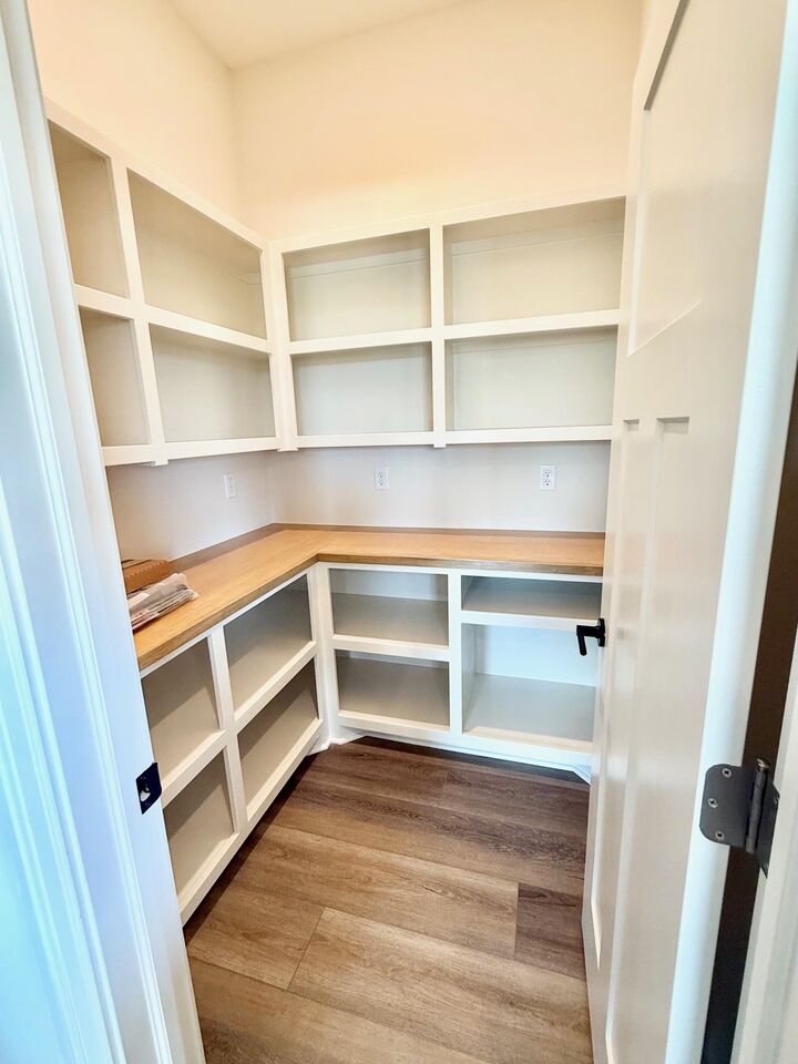 Property Photo:  14007 E Wassall St  KS 67230 