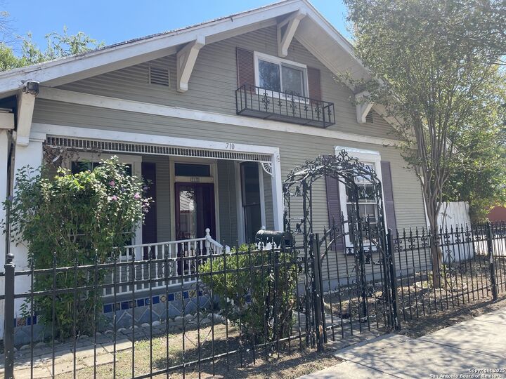 710 Labor  San Antonio TX 78210 photo