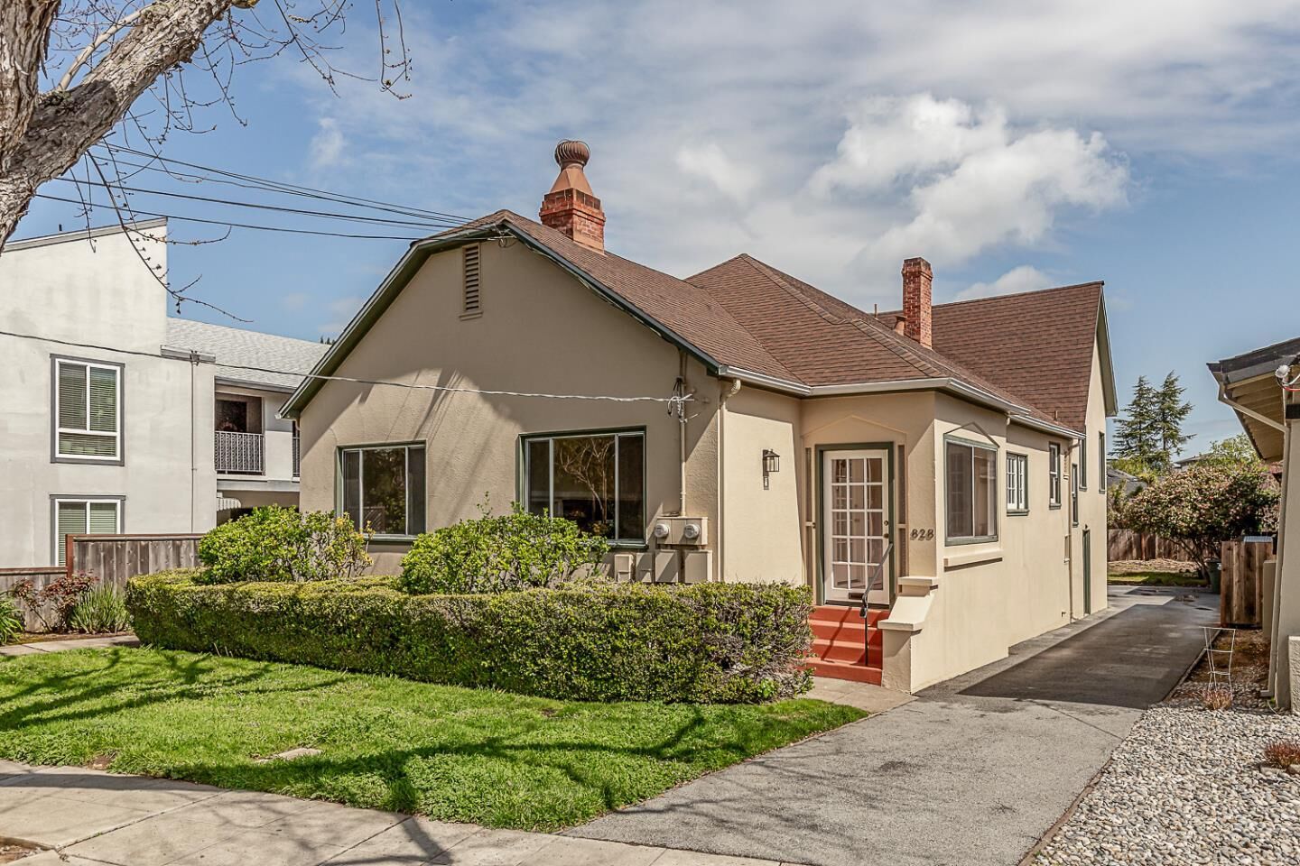 Property Photo: 828 Highland Avenue CA 94401