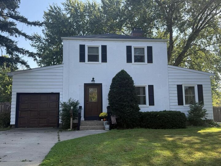 Property Photo:  716 Lake Street  WI 54660 