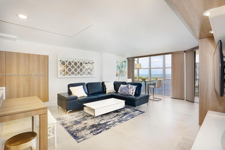Property Photo: 1865 Brickell Ave A1611 FL 33129