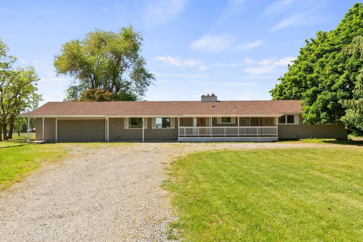 Property Photo:  4626 E Orchard Rd  WA 99217 