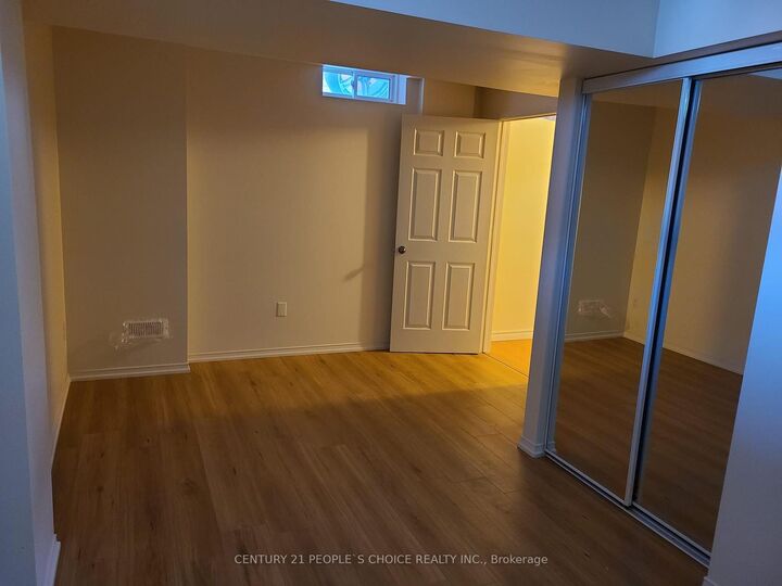 80 Gulfbrook Circle (Lower)  Brampton ON L6Z 0G5 photo