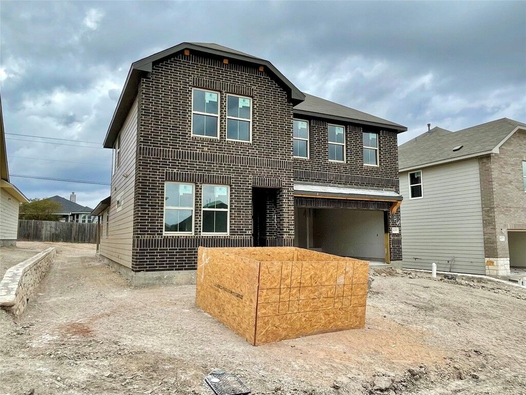 Property Photo:  609 Palo Brea Loop  TX 78634 