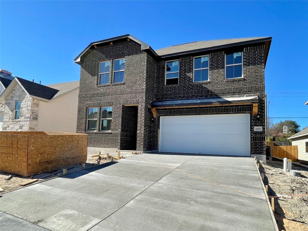 Property Photo:  609 Palo Brea Loop  TX 78634 