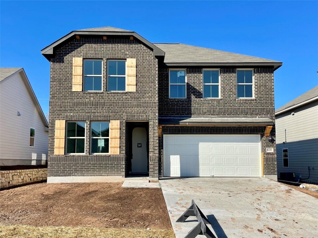 Property Photo:  609 Palo Brea Loop  TX 78634 