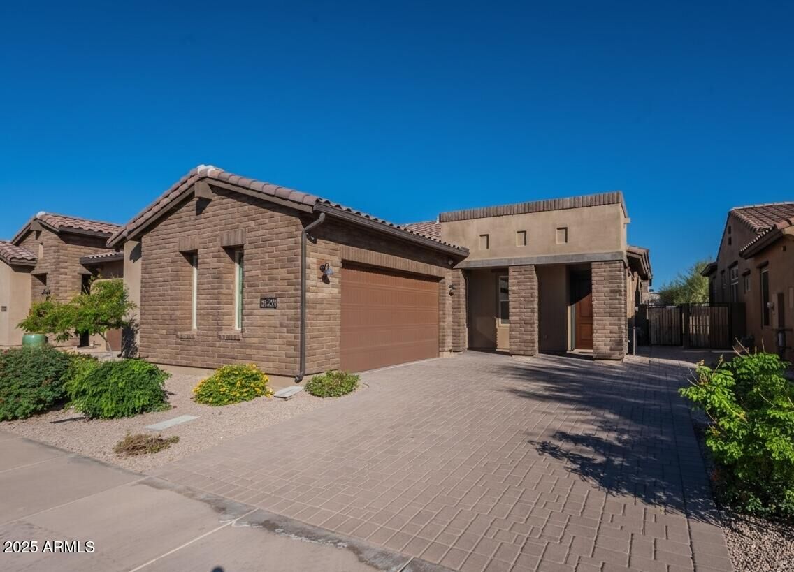 Property Photo: 7256 E Calle Primera Vista -- AZ 85266