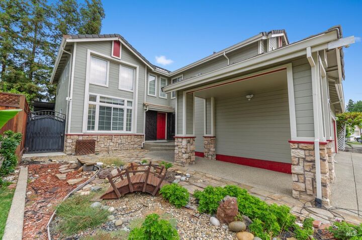 Property Photo:  3121 Ferngrove Way  CA 94531