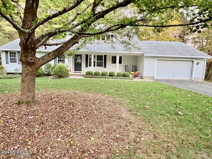 70 Galway Ct  Lenox MA 01240 photo