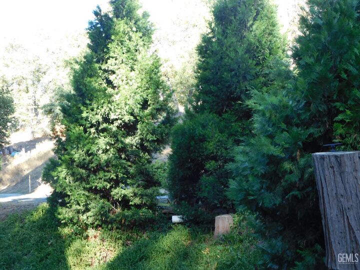 Property Photo: 45922 Devils Den Boulevard CA 93260