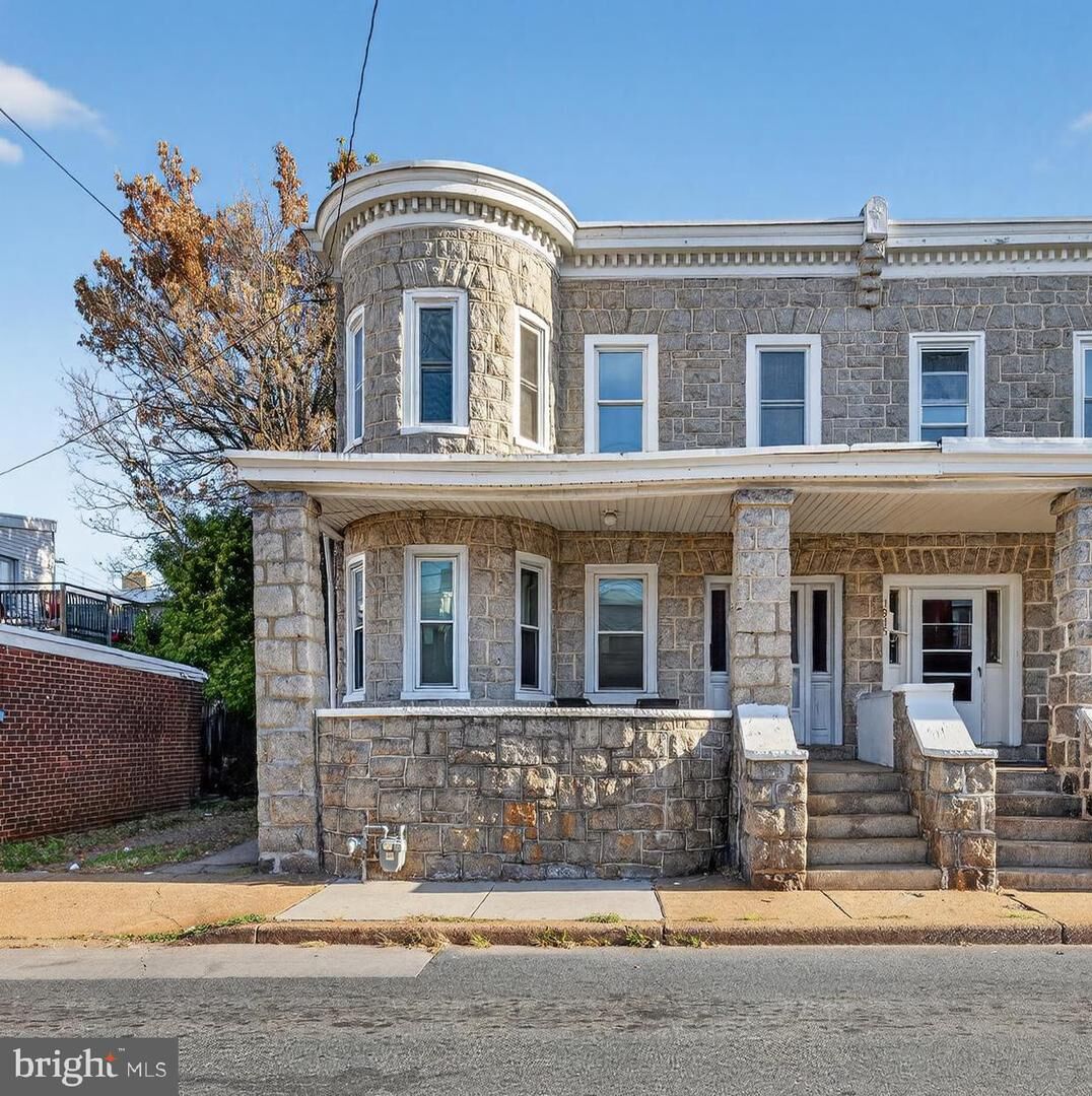 Property Photo:  1917 W 2nd Street  DE 19805 