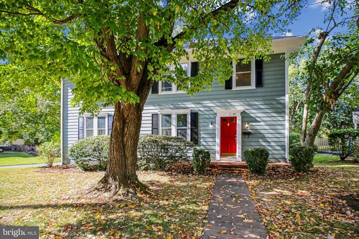Property Photo: 10 Maryland Avenue MD 20877