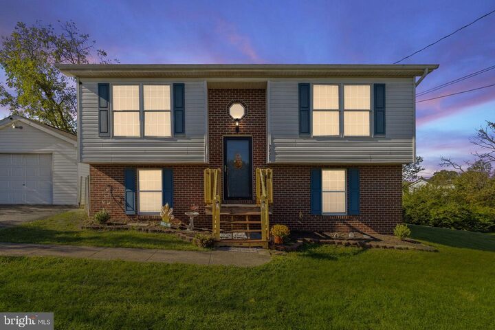 Property Photo: 2425 Third Street VA 22645
