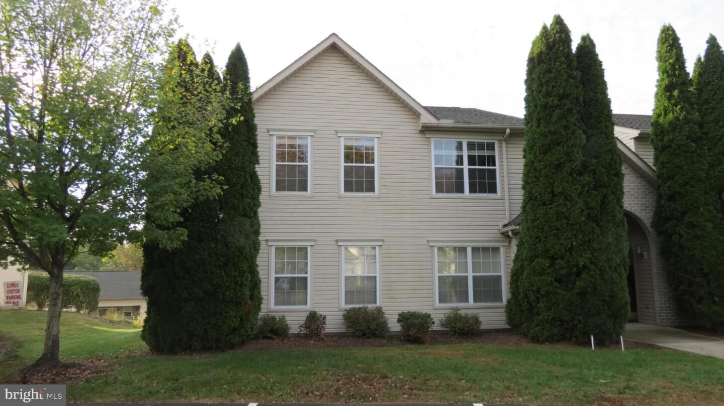 Property Photo:  118 Hiddenwood Drive  PA 17110