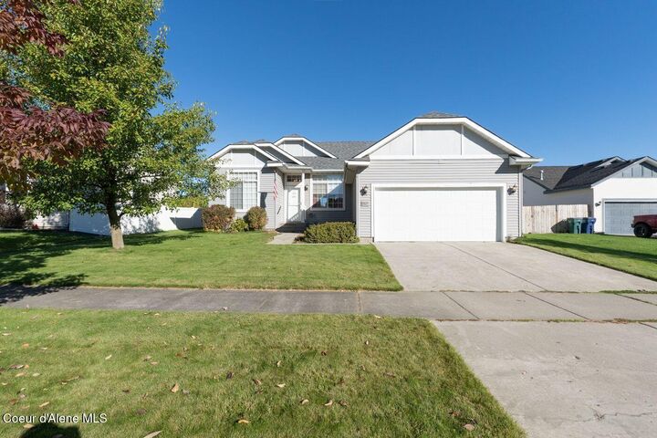 Property Photo: 2521 W. Timberlake Loop ID 83815