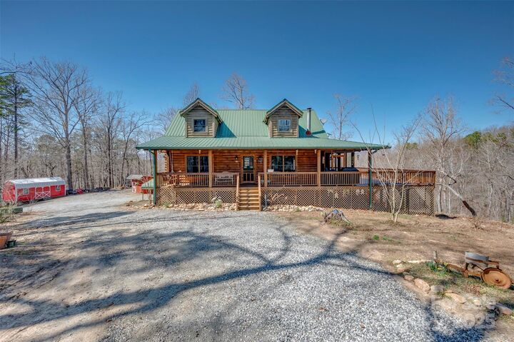 Property Photo: 242 Old Owl Lane NC 28139