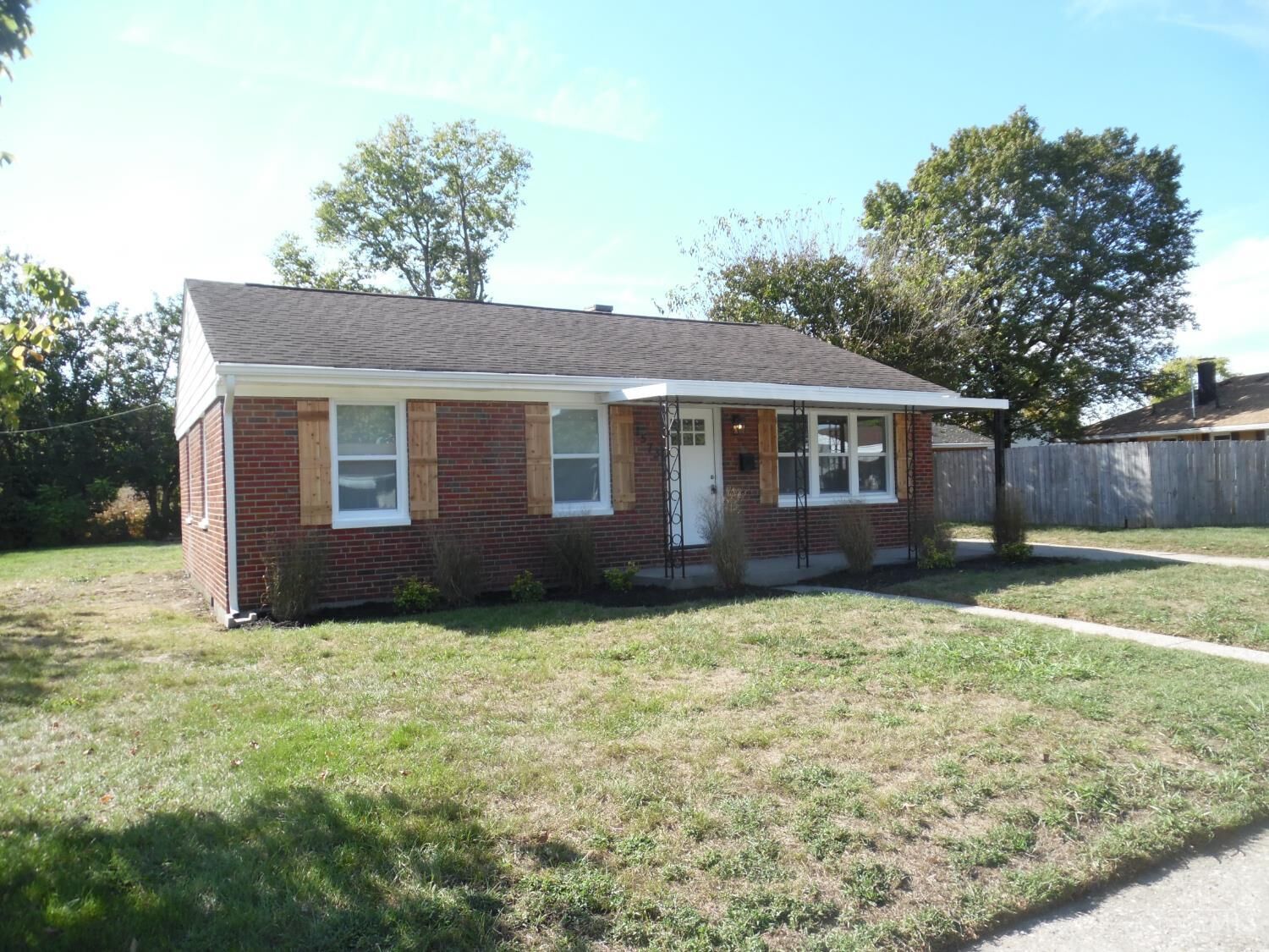 Property Photo:  1573 Biscayne Drive  OH 45013 