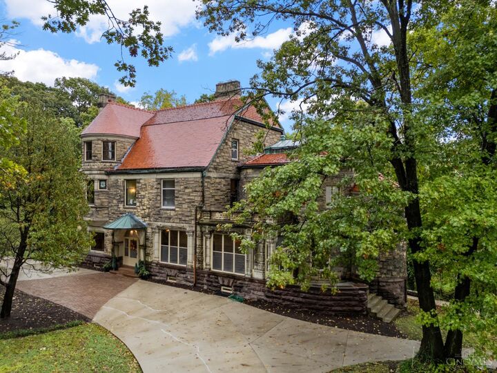 3540 Clifton Avenue  Cincinnati OH 45220 photo