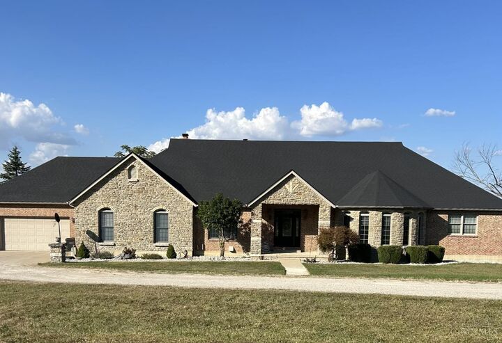 Property Photo:  1614 Hogue Road  OH 45013 