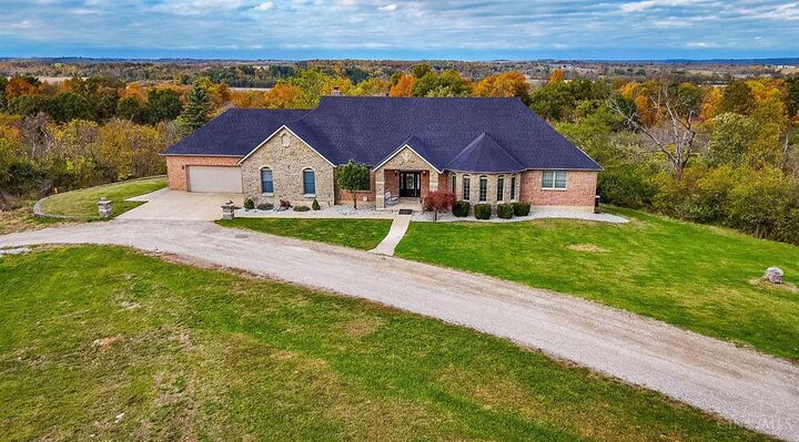 Property Photo:  1614 Hogue Road  OH 45013 