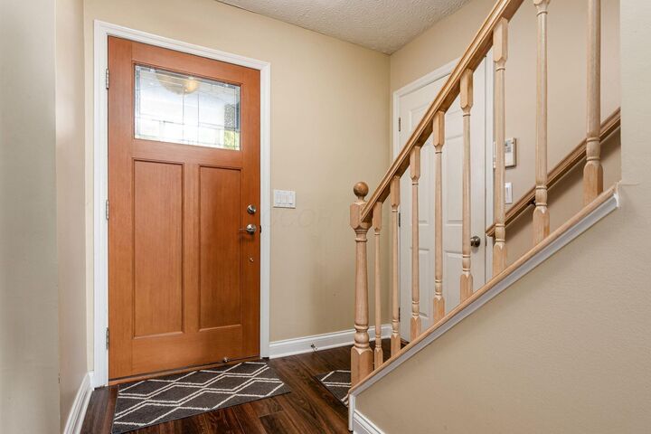 Property Photo:  2880 Wynneleaf Street  OH 43026 