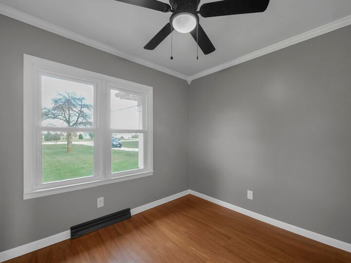 Property Photo: 2915 US Highway 42 NE OH 43140