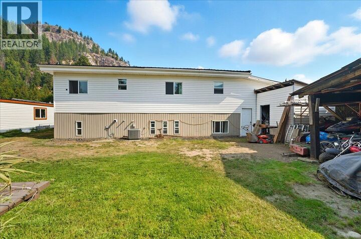 Property Photo:  1076 Columbia Heights Road  BC V0G 1X0 