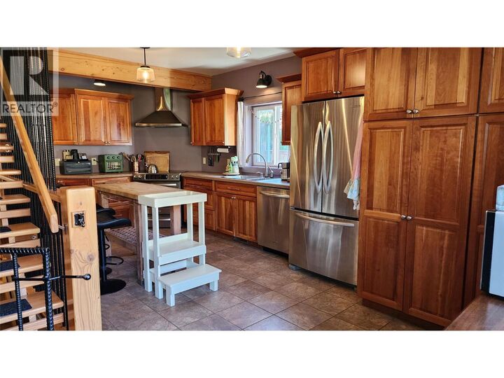 Property Photo: 1731 Cook Avenue BC V0G 1Y0