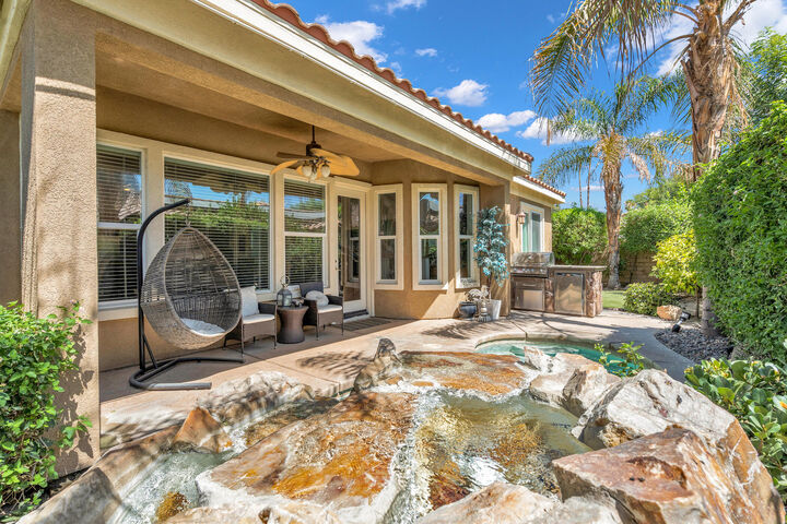 Property Photo: 105 Shoreline Drive CA 92270