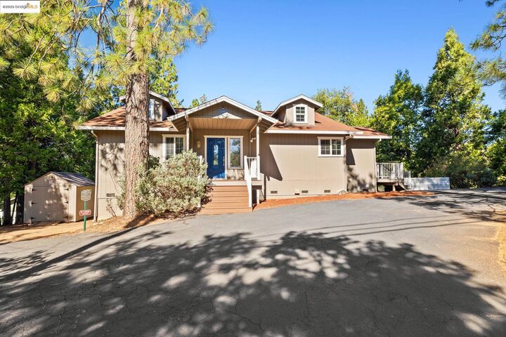 Property Photo: 23890 Yellow Pine Rd CA 95383