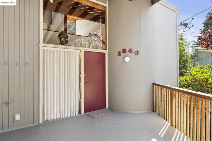 Property Photo: 1540 Summit Road CA 94708