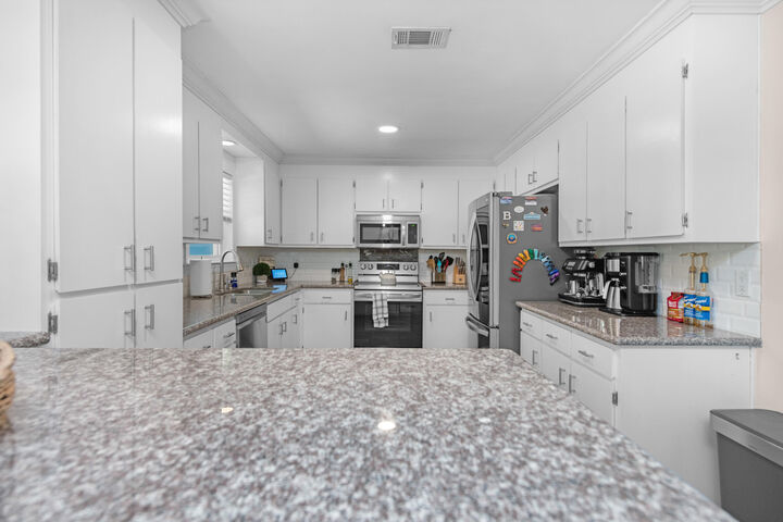 Property Photo: 2245 Las Vegas Trail FL 32566