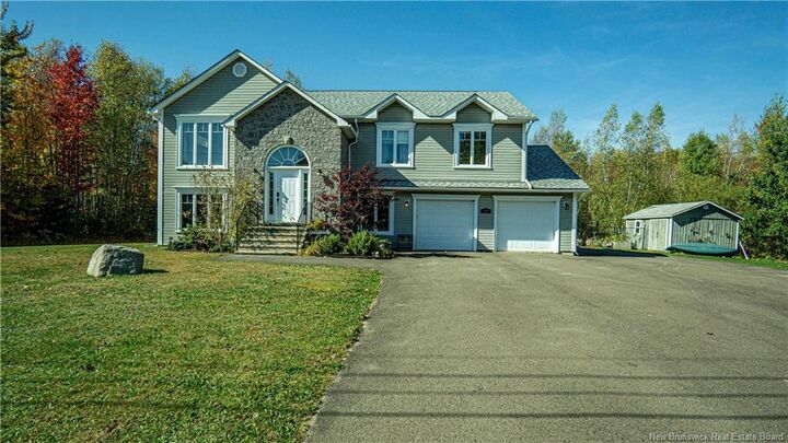 Photo de la propriété: 214 Garden Grove Street NB E3B 7G8