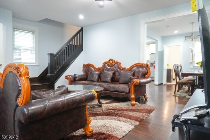 Property Photo: 1239 Victor Ave NJ 07083